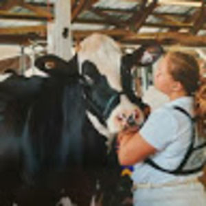 Meet your Posher, Emmalin